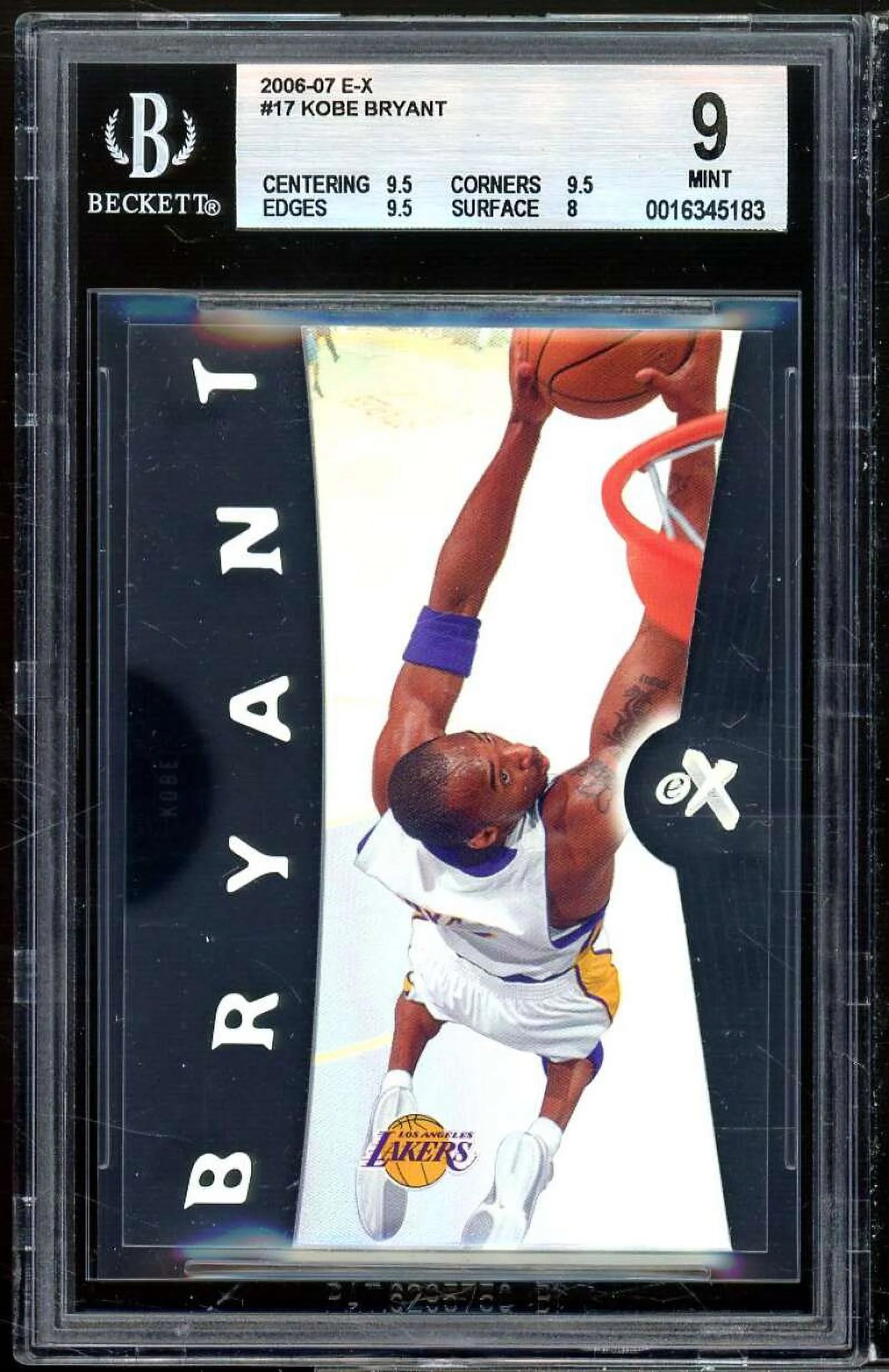Kobe Bryant Card 2006-07 E-X #17 BGS 9 (9.5 9.5 9.5 8)