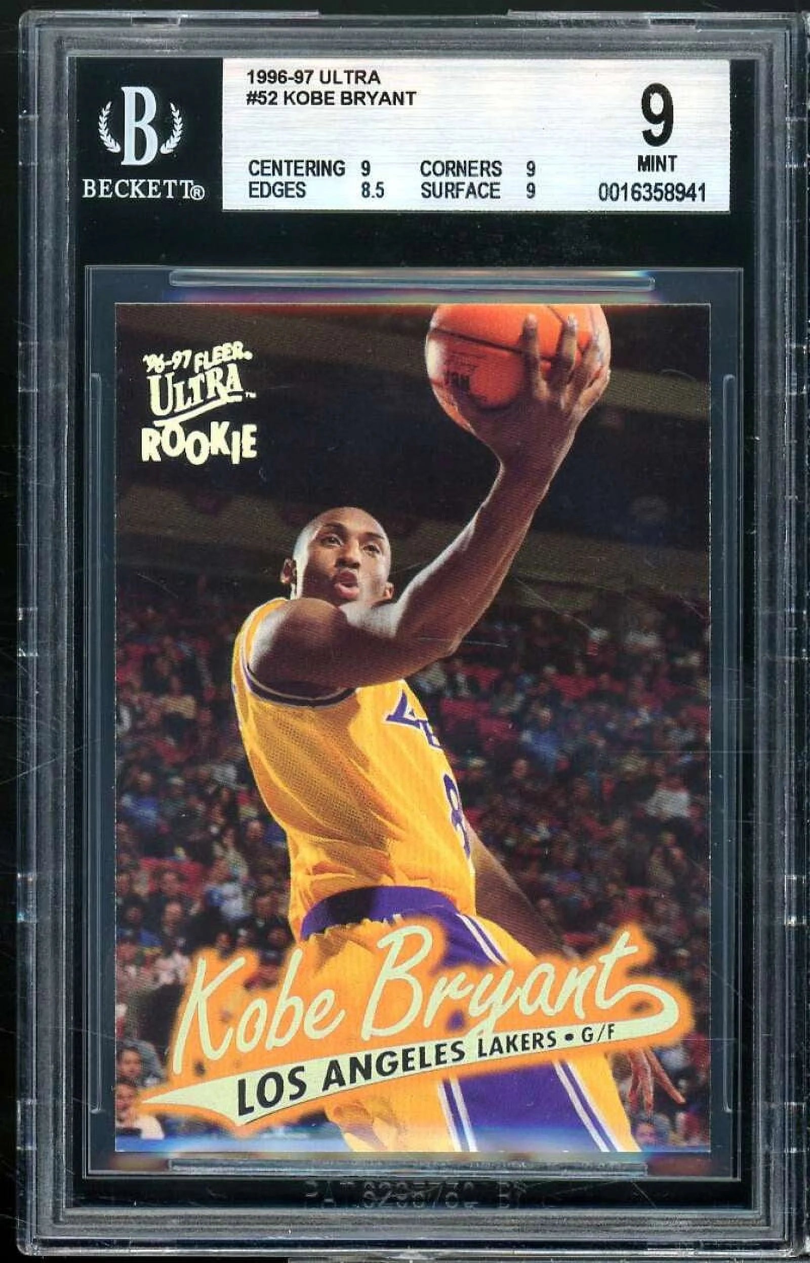 Kobe Bryant Rookie Card 1996-97 Ultra #52 BGS 9 (9 9 8.5 9)